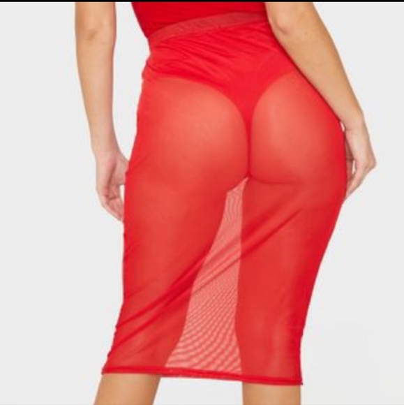 Pretty little thing - Picture 3 of 5